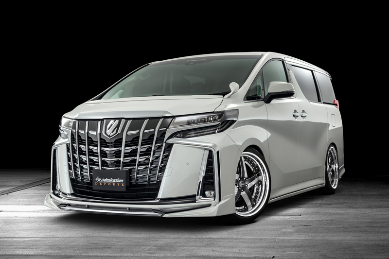 ３０ALPHARD ホワイトパールクリスタルシャイン〈070〉