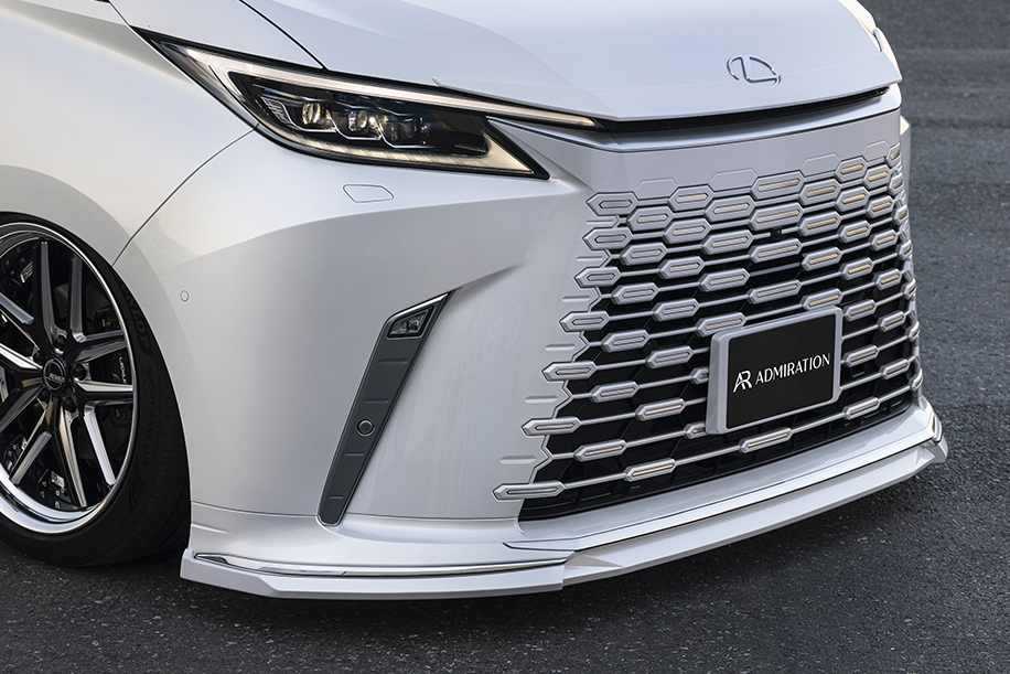 lLEXUS LM エアロパーツ カスタム